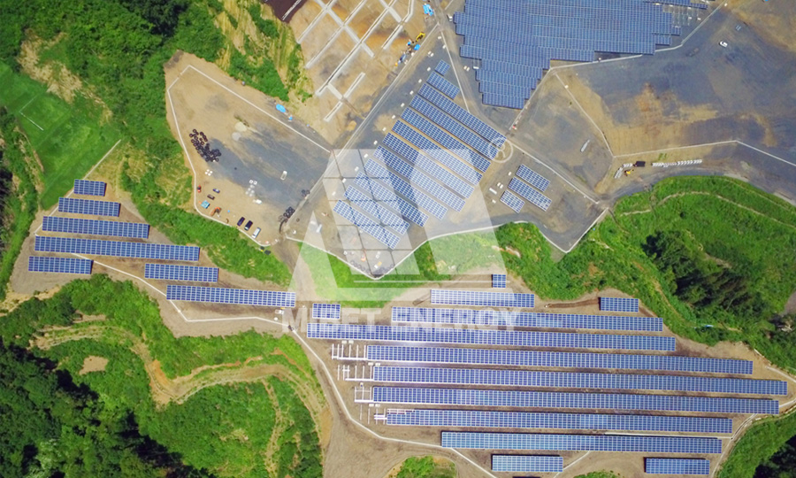 日本大型地面光伏支架系统工程