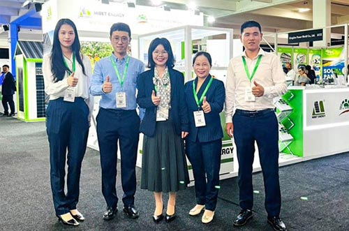 聚力南非！U8体育官网闪耀2024 Solar & Storage Live展会现场！